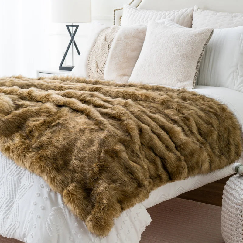 Nordic Faux Fur Throw
