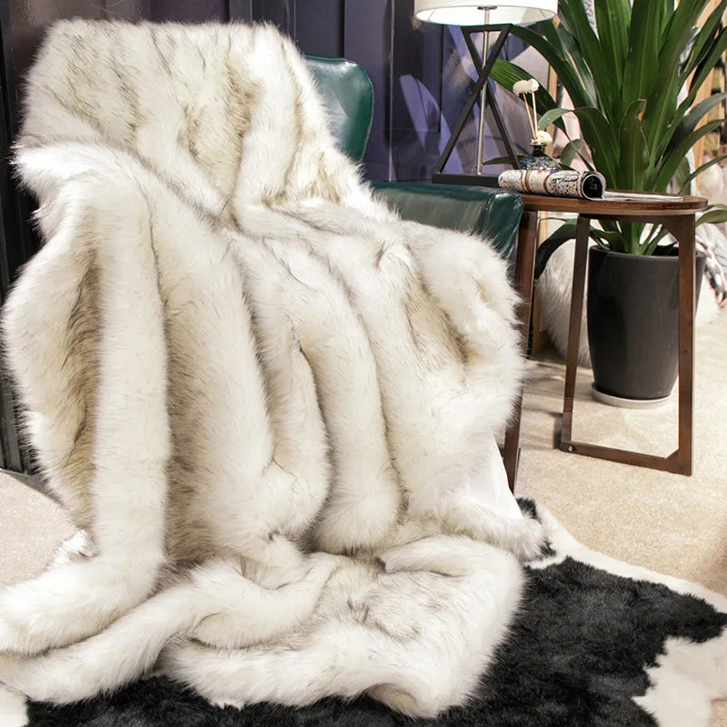 Nordic Faux Fur Throw