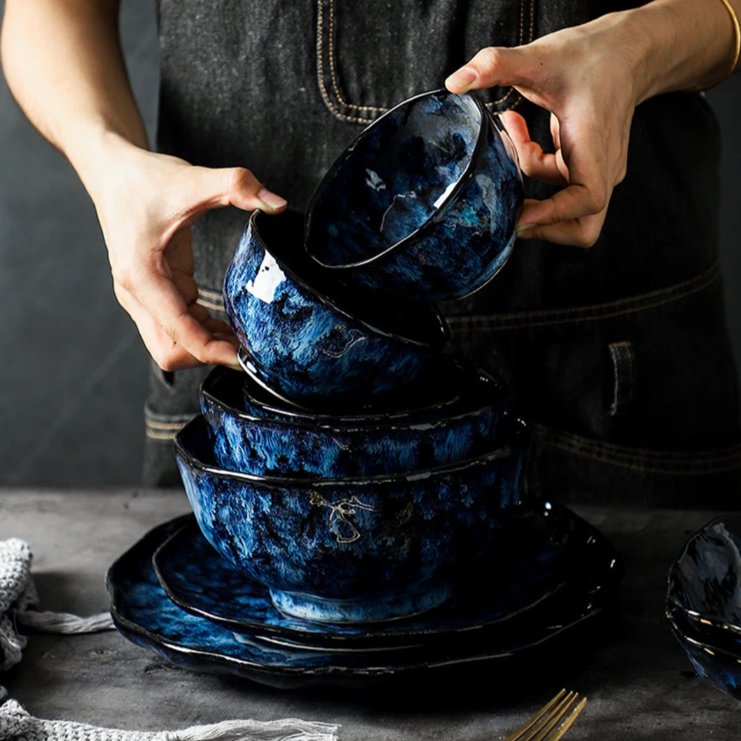 Blue Eclipse 10-Piece Dinnerware Set